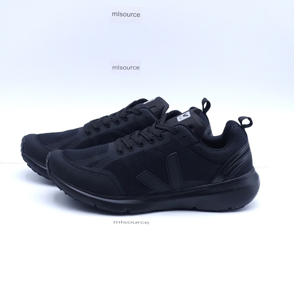 NEW Veja Condor 2 Sneakers CL1803391B Triple Black
